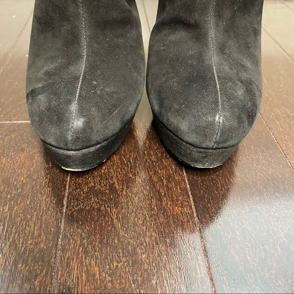 BCBGENERATION Booties - Picture 7 of 9